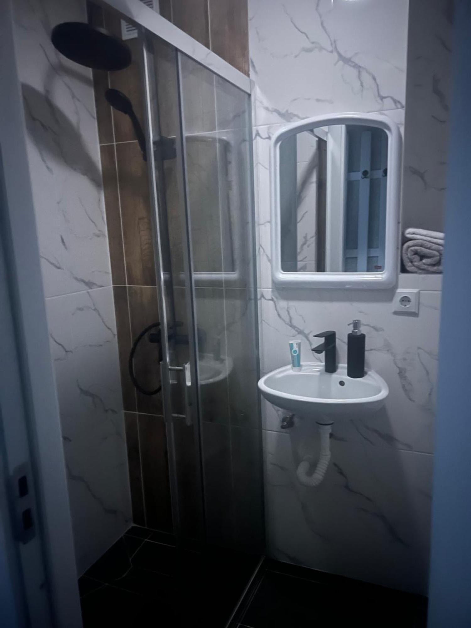 Apartament 2 Camere Baia Mare Eksteriør billede